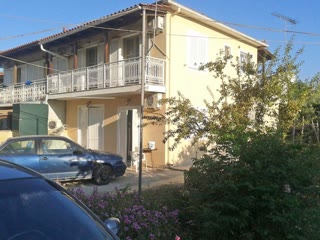 210 m² Detached House