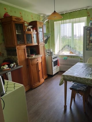 Продам 2к.квартиру Основа