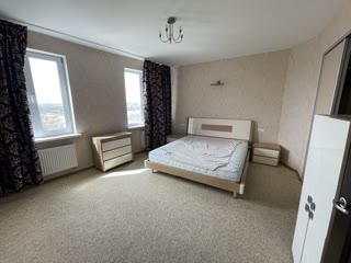 For Sale Apartment in the Parus Residential Complex, Saltivka