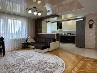 Sale of a 3-room apartment (replanned into a studio) in Drohobych, Sambirskaya St
