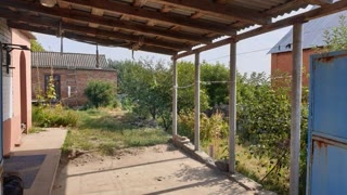 продам будинок у Вовчанську з банею центр