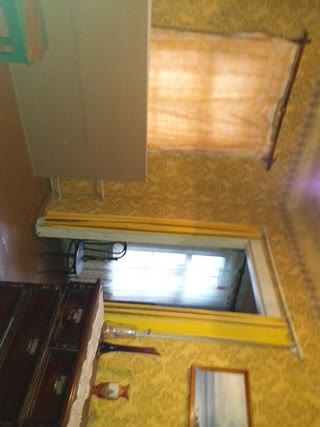 Продам будинок в центрі буд