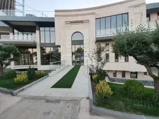 იყიდება უნივერსალური კომერციული ფართი საბურთალოზე