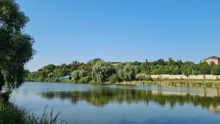 Продам будинок біля озера