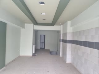 70 m² Store
