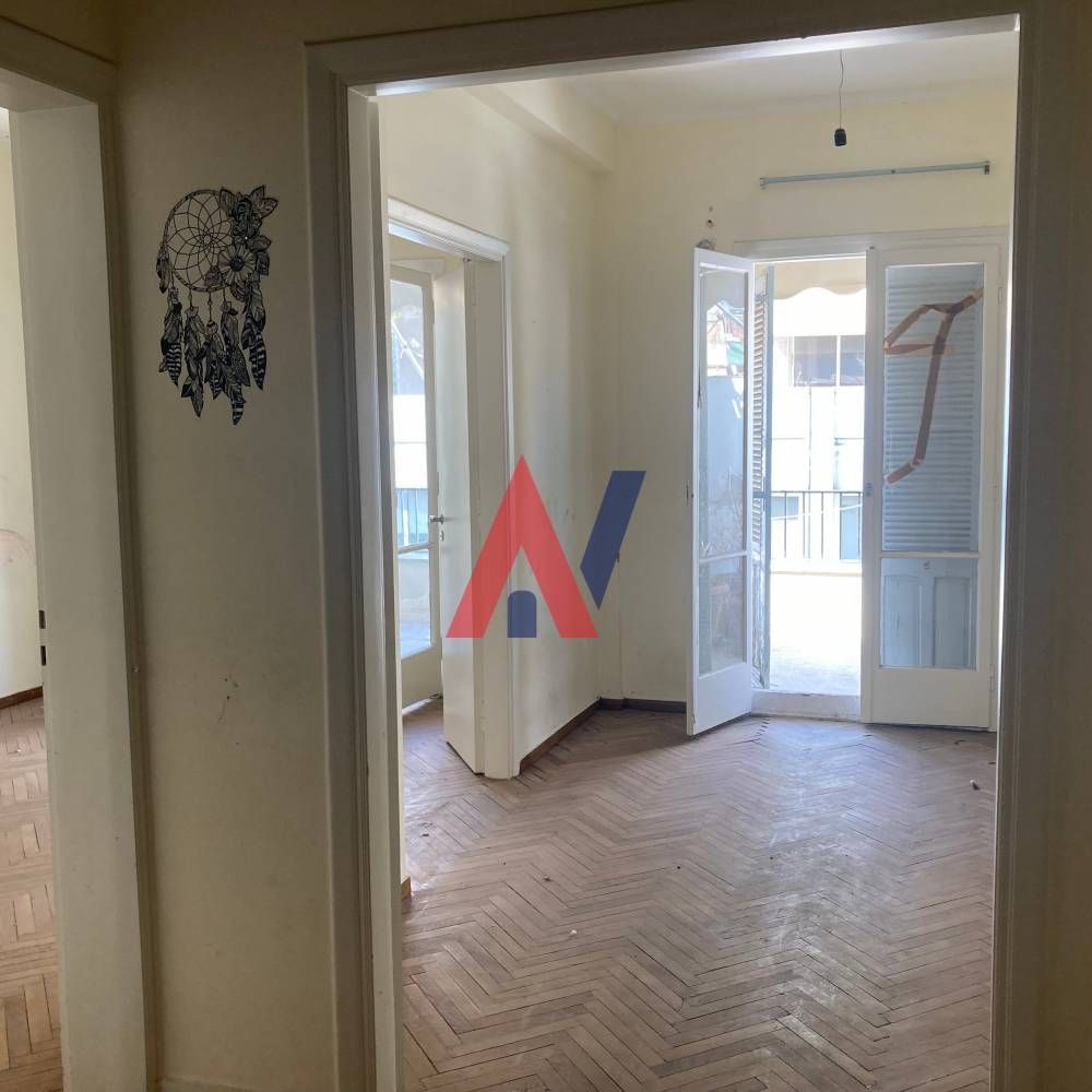Квартира 102 м²