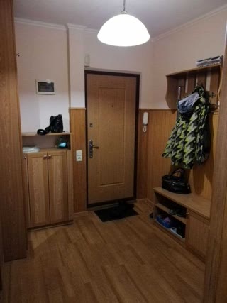 Продам трьохкімнатну квартиру, Нові Дома