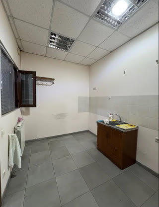 Commercial office space for rent in Vake