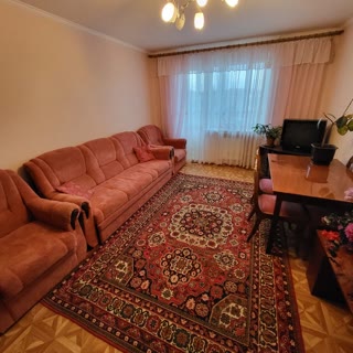 Продам 3х комнатную квартир + гараж..Кулиничи