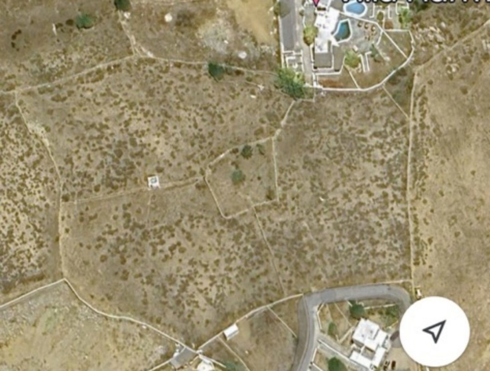 15600 m² Plot