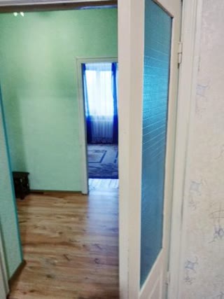 Сучасна затишна 2к квартира(гараж, погріб, город, палісадник)