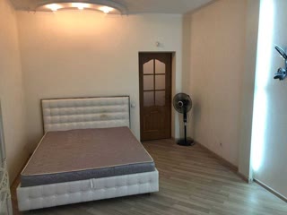 Продам 3к квартиру м Вокзальная, ЮЖД