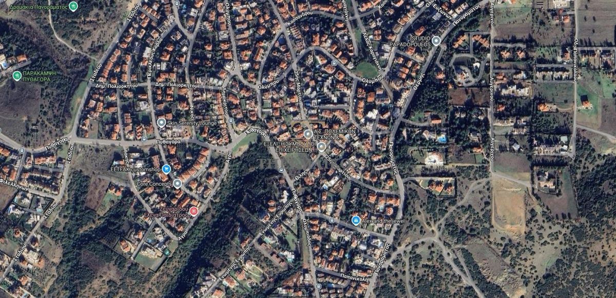 Участок 1096 м²