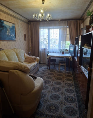 Продаж 3к квартири на вул. Петра Вершигори