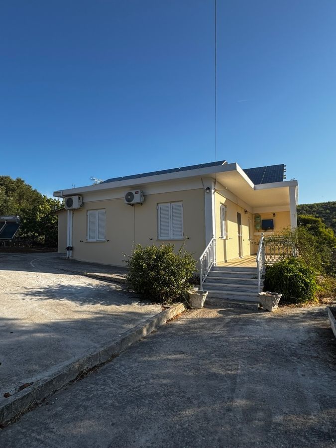 Μονοκατοικία 85τ.μ.