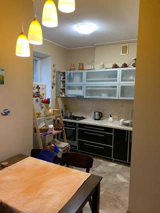 Продам 2х комн квартиру Центр