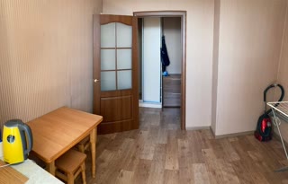 Продается 1-комнатная квартира, метро Осокорки, Дарницкий район