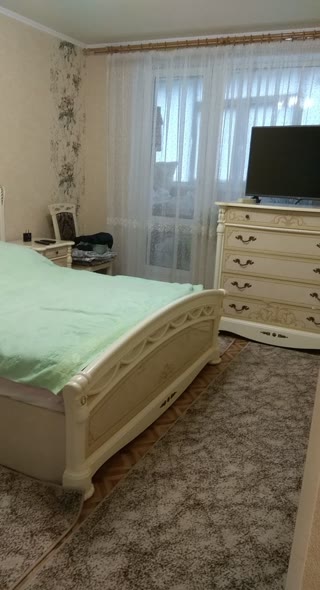 Продам 1 кімнатну кв. в Індустріальному районі