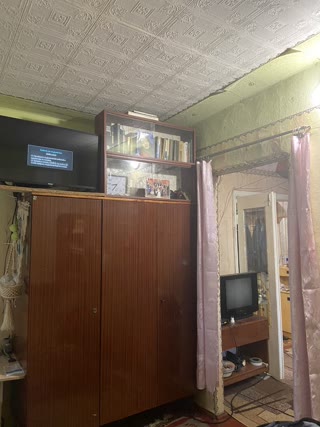 Продам однокомнатну квартиру в центрі міста Красноград