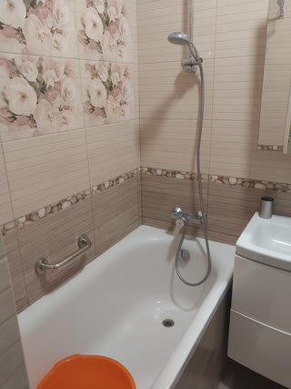 Продам 1км. квартиру, парк Стрелка, Центр