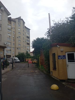 Продаж 3-кімнатної квартири | вул. Залізничній🏡