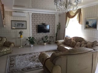 Оренда 2-поверхового будинку на Русанівських Садах поряд з м. Лівобережна