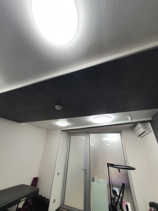 Сдам комнату в салоне