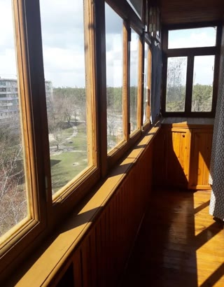 Продаж 1к квартири 30 кв. м на вул. Космонавта Поповича