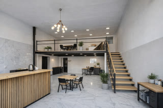 Universal commercial space for rent in Didube