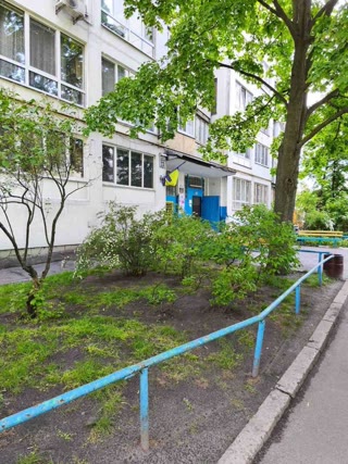 Продаж 2к квартири, метро Чернігівська, Дарниця