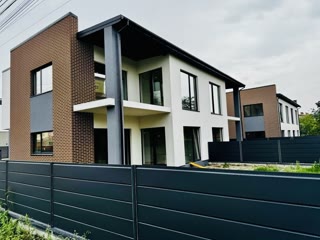 Продаж сучасного котеджу | вул. Арктична