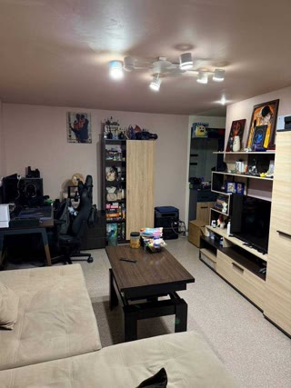 Sale of a 2-room apartment near Dorogozhychi metro