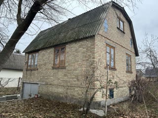 Продається чудова дача в Києві, Осокорки, Славутич
