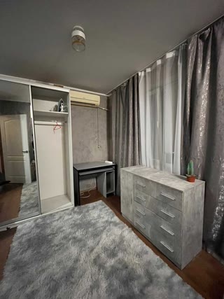 Продаж 1-кімнатної квартири біля метро Вирлиця