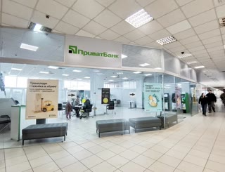 Сдам в оренду торгову площу, р-н Гагаріна, ст. м. Проспект Гагаріна