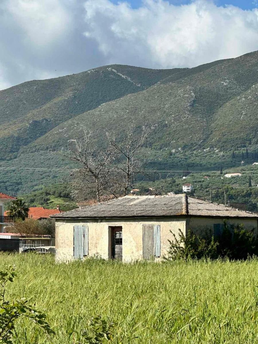 Μονοκατοικία 50τ.μ.