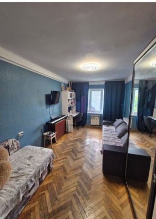 Продається 2-кімнатна квартира, Воскресенка, Дніпровський