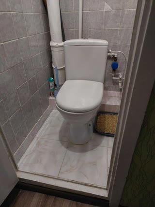 Продаж 2-кімнатної квартири поруч з метро Олімпійська та Вокзальна