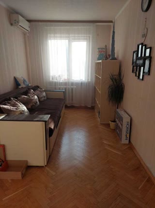 Продається 3-кімнатна квартира, метро Політехнічний інститут
