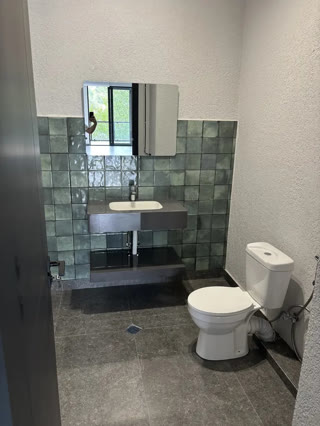 Commercial space for rent in Vake