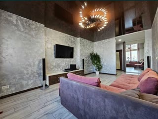 Sale of a 3-room apartment with high-quality expensive renovation