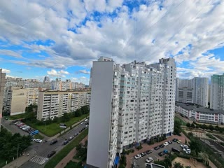 Продаж 3-кімнатної квартири на Позняках
