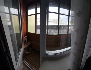 Продам гостинку з балконом, Горизонт