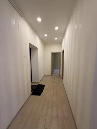 Продам 2 к.кв. Динамовська в Центрі
