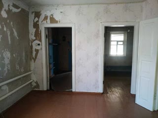 продам дом в Змієві