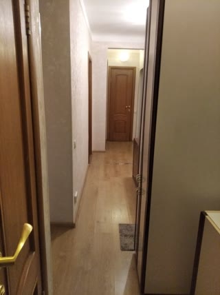 Продається 3 кім. квартира 56м2 метро Дарниця