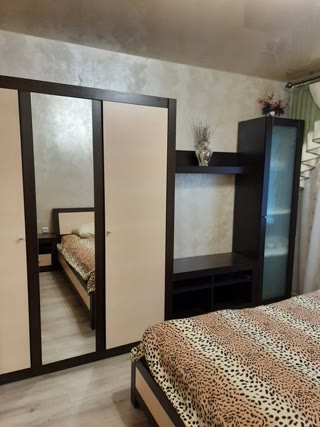 Продам 2х кімнатну квартиру