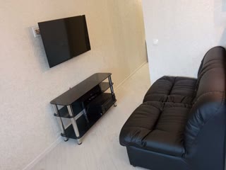 Продаж ЖК Метрополіс 1к квартира зонована світла студія з ремонтом
