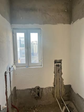 იყიდება 5 ოთახიანი ბინა ვაზისუბანში