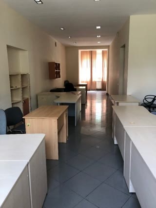 Продам офіс з ремонтом 110 м2 (парк Горького), метро Университет